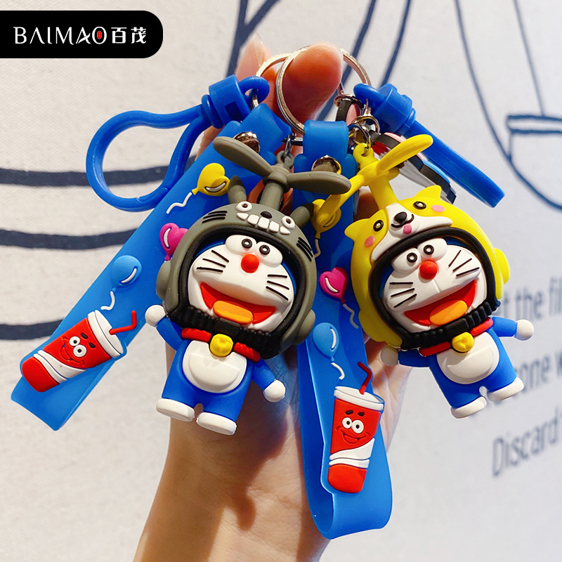 Móc Khóa Hình Doraemon Đội Mũ Bảo Hiểm Dễ Thương