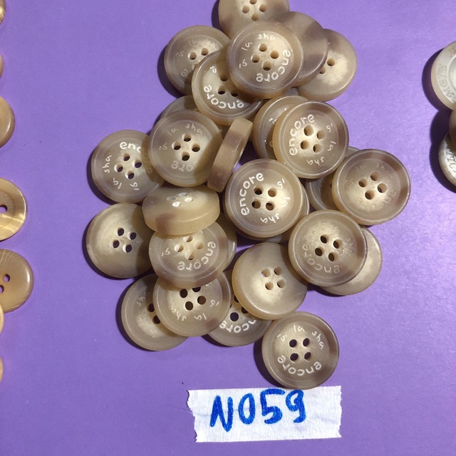 Combo 10 nút áo nâu xám vân N057-N060