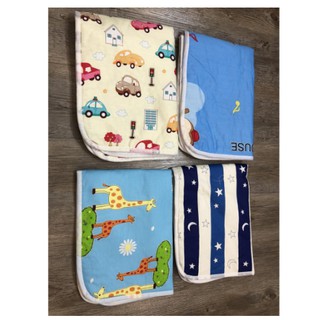 Miếng lót chống thấm in hình cho bé sơ sinh( size 50*70cm)