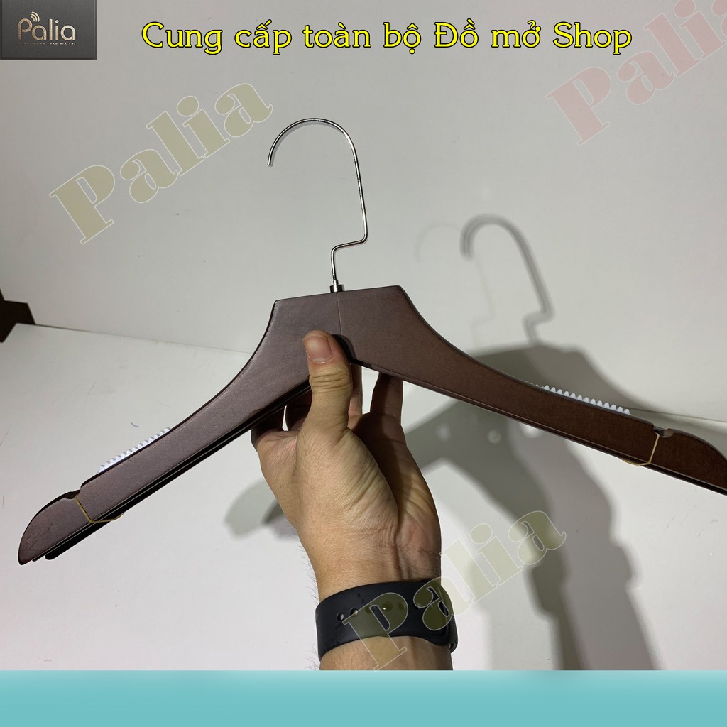 MÓC ÁO GỖ CAO CẤP DÀNH CHO NỮ - MÓC TREO QUẦN ÁO CỦA SHOP HOẶC GIA ĐÌNH, SANG TRỌNG VÀ BỀN ĐẸP