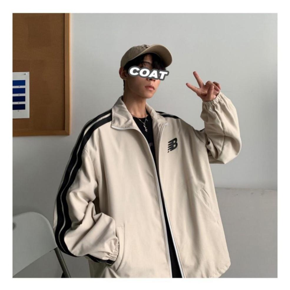 Áo Khoác, Áo Jacket Gió 2 Lớp 2 Màu Be và Đen From Rộng In Chữ Trước Ngực Phong Cách Hàn Quốc 2021