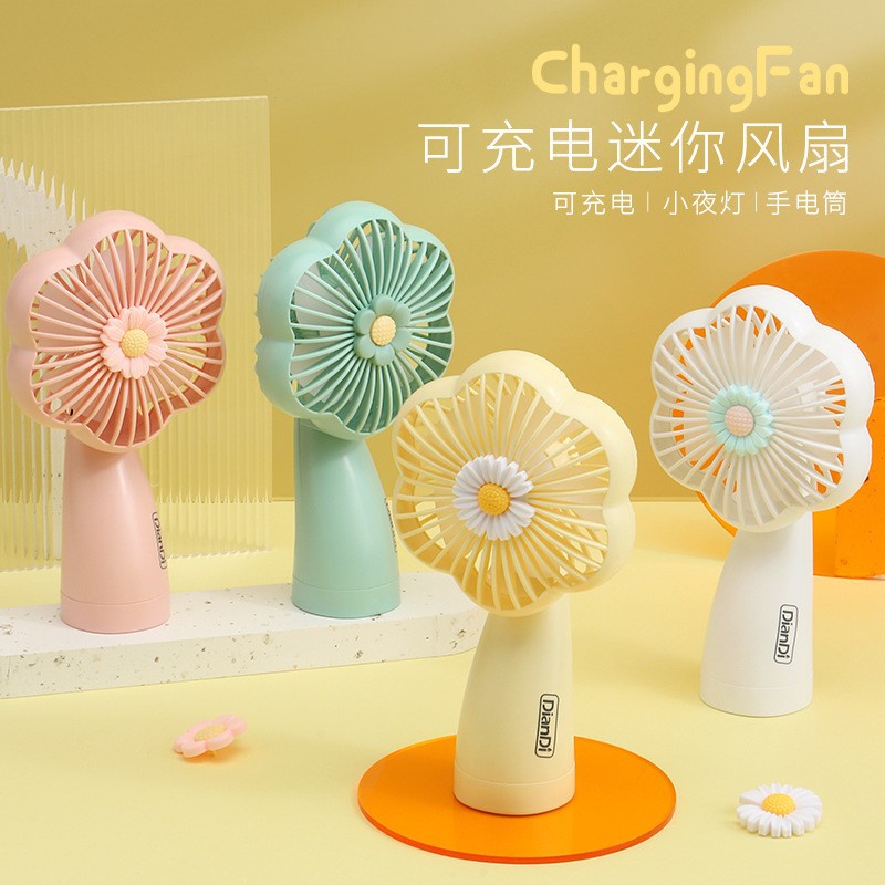 Quạt Mini Cầm Tay Họa Tiết Hoạt Hình Phong Cách Mới 2022 FT2511