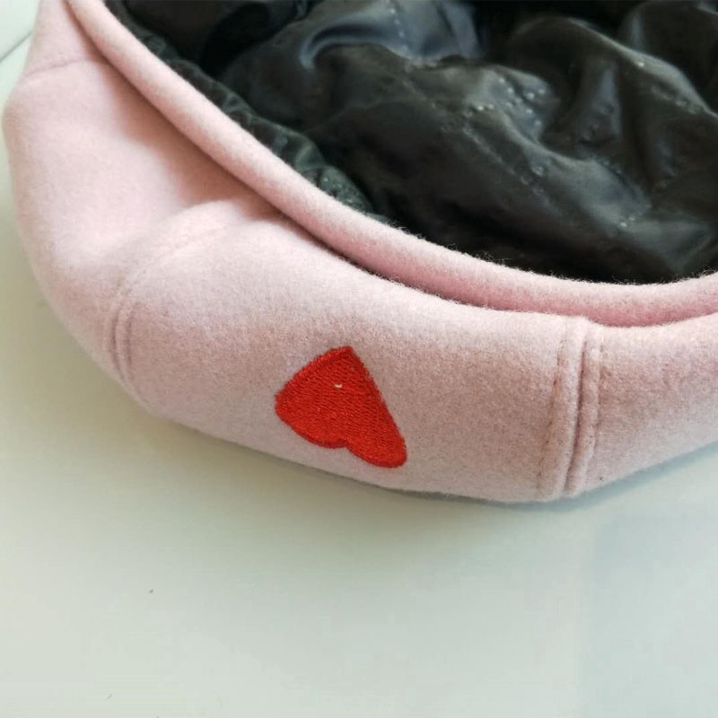 Cute and youthful style beret hat for women