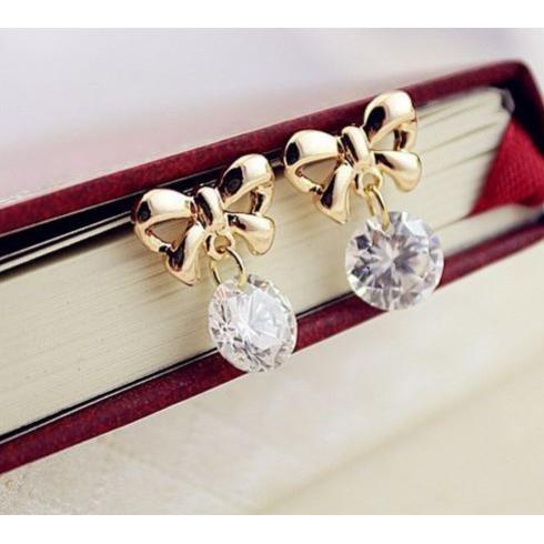 Khuyên tai Nơ cá tính đính đá tròn i14