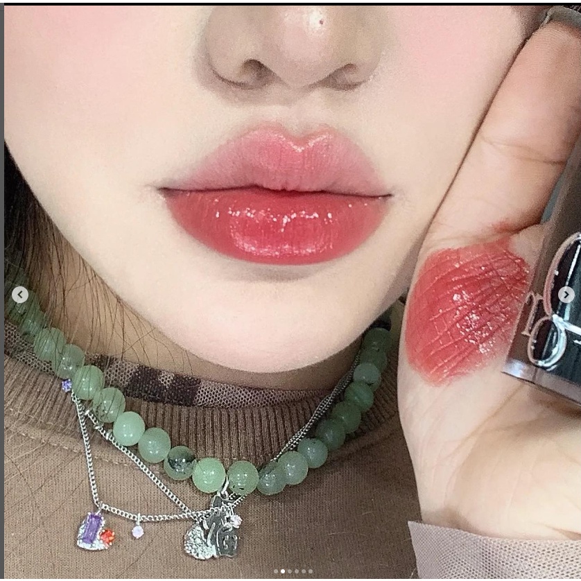 Vỉ Son Diior Addict Shine Lipstick Sample Card 4 Màu Diior 8 - 100 Nude Look - 525 Cherie - 720 Icone