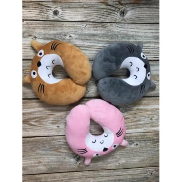 Chuyen si le gối vòng cổ chữ U mèo Toroto