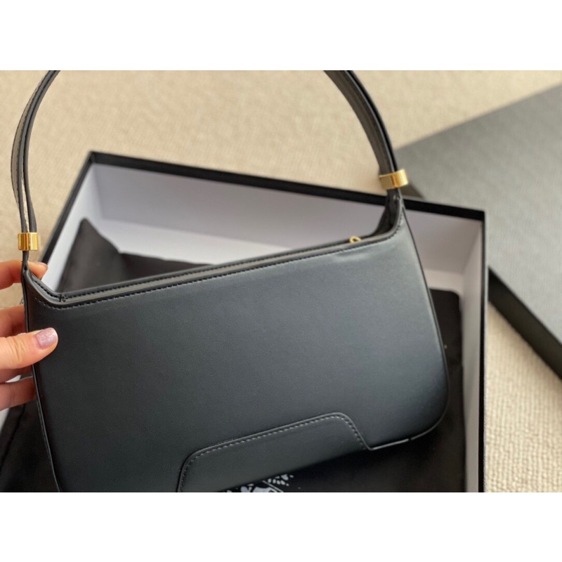 Túi xách nữ BURBERRY- da thật cao cấp Au nhập khẩu new fullbox