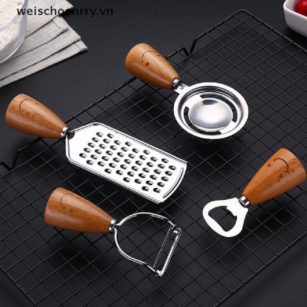 1 Nĩa Ăn Trái Cây Hình Mặt Cười Dễ Thương Bằng Gỗ Bền Bỉ