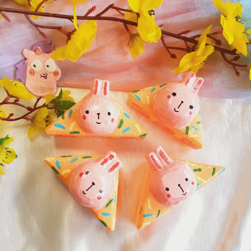 Squishy handmade BÁNH GATO THỎ cute