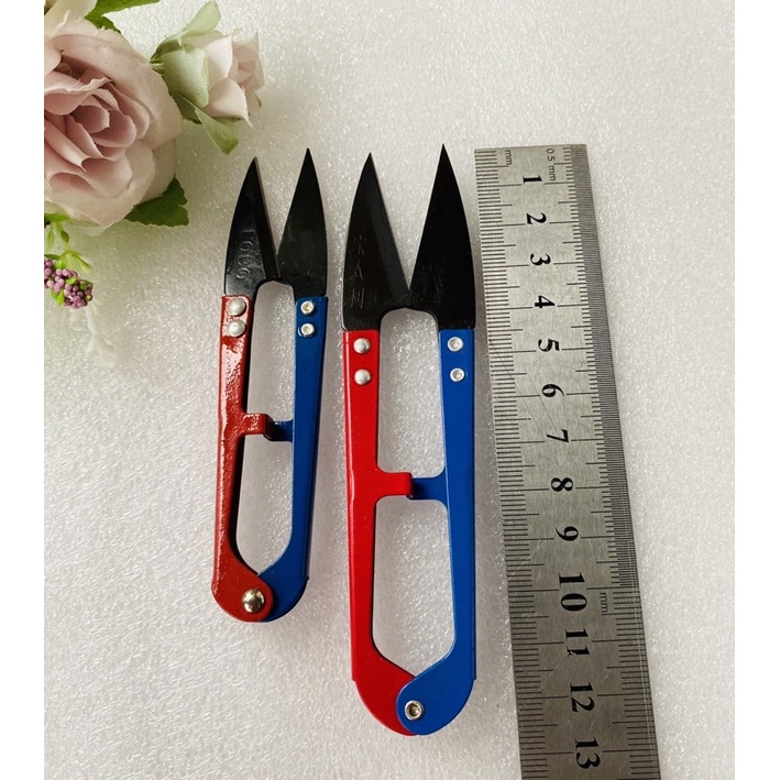 KÉO BẤM CHỈ LOẠI LỚN CÁN XANH -ĐỎ TIỆN DỤNG 12 cái/1 vỉ ✂️