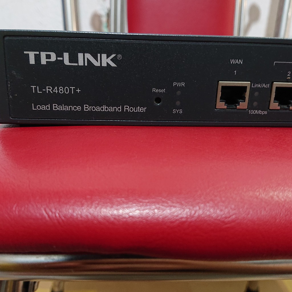 Router cân bằng tải băng thông rộng Tplink TL-R480T+ đẹp