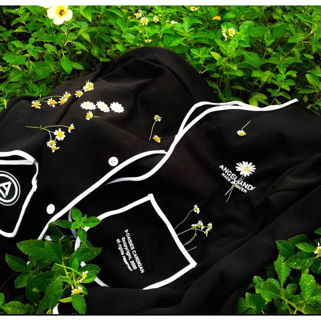 ÁO CARDIGAN NỈ CÚC CÀI FORM RỘNG KIỂU DÁNG ÁO KHOÁC IN HOA MÀU ĐEN ULZZANG GIÁ RẺ | BigBuy360 - bigbuy360.vn