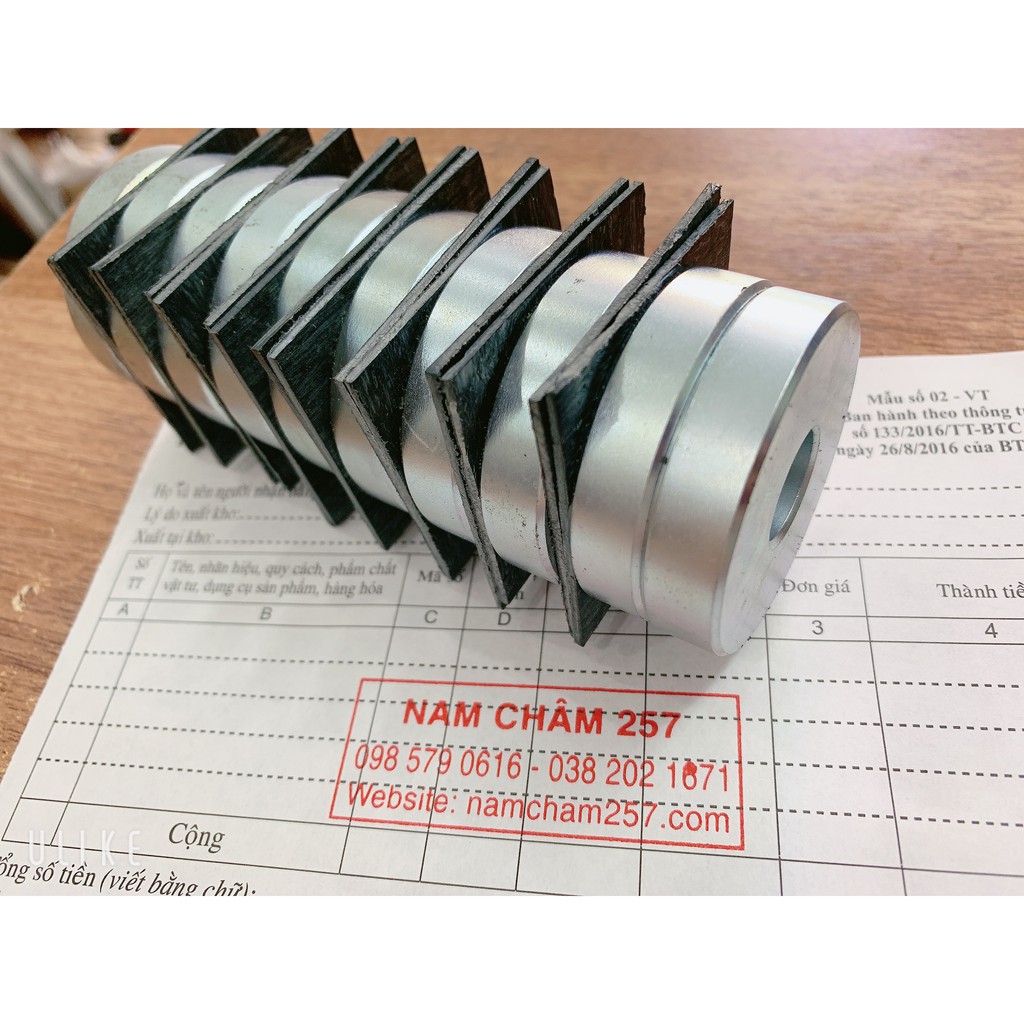 Nam châm siêu cường 47x10 lỗ 15mm, loại nam châm trắng đất hiếm lực hút siêu mạnh