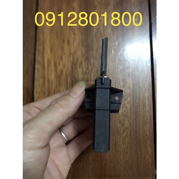 Cặp đôi chổi than máy giặt Electrolux kèm vỏ mới chính hãng