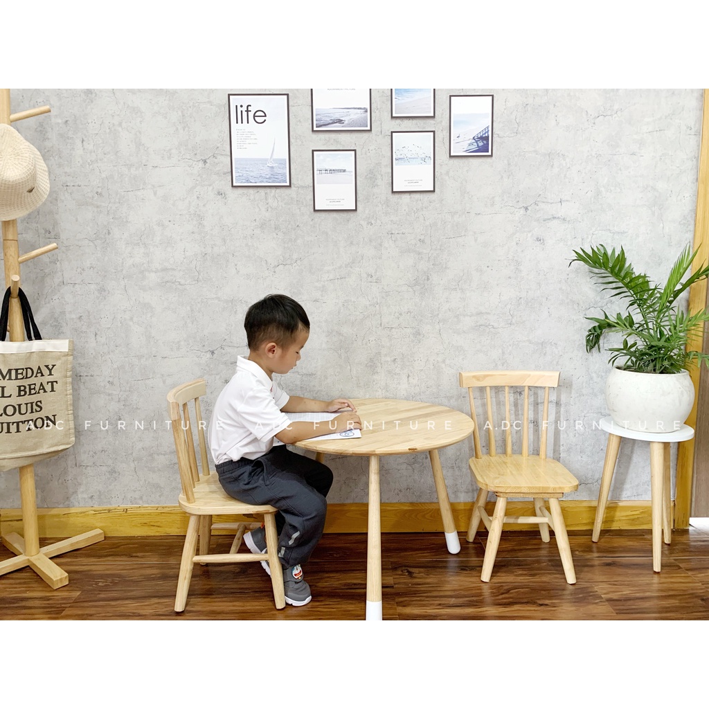 Bàn tròn, bàn học, bàn ăn cho bé, gỗ cao cấp nhập khẩu chống ẩm mốc