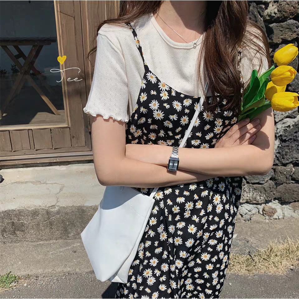 Mới -  SET YẾM DÂY HOA CÚC : ÁO THUN TRẮNG MIX VÁY 2 DÂY HOA CÚC MAXI ĐEN VNXK HOT