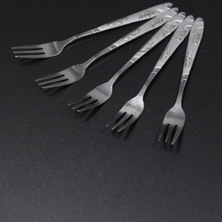 Thìa(dĩa)inox có hoa văn