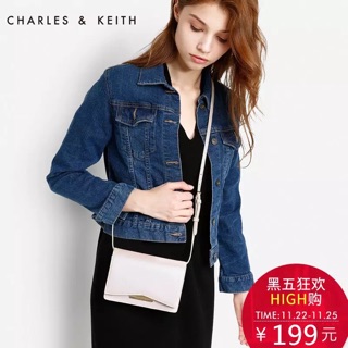 CHARLES & KEITH - CHÍNH HÃNG - ORDER TÚI ĐEO CHÉO NỮ SALE