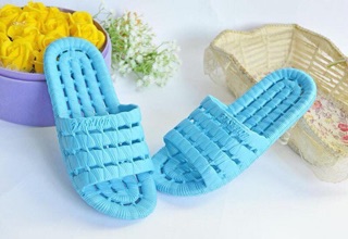 Dép xốp đi trong nhà
