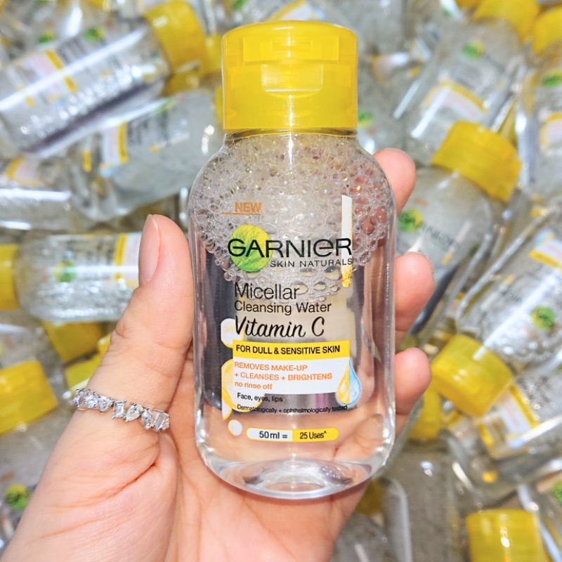 Nước tẩy trang Garnier vàng Micellar Water Vitamin C 50ml