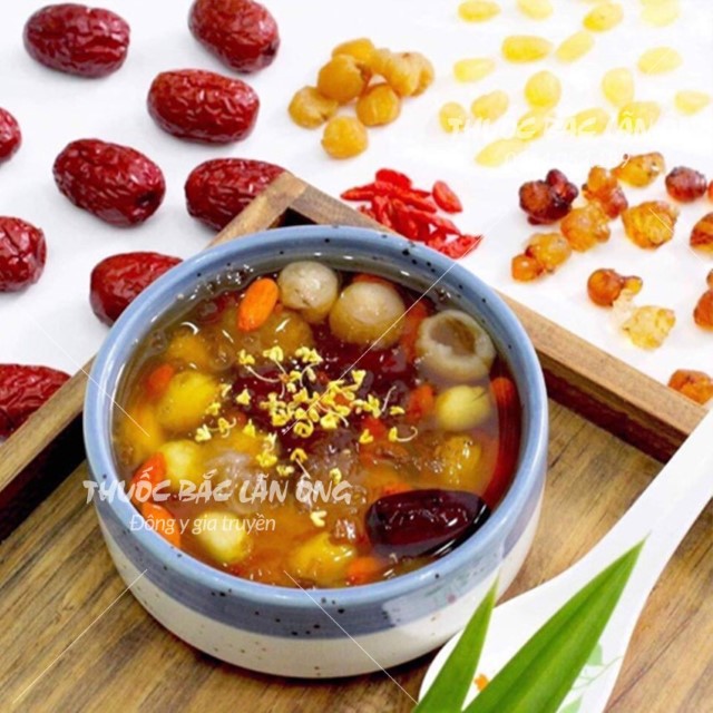 Táo Đỏ Hàn Quốc 200g | BigBuy360 - bigbuy360.vn