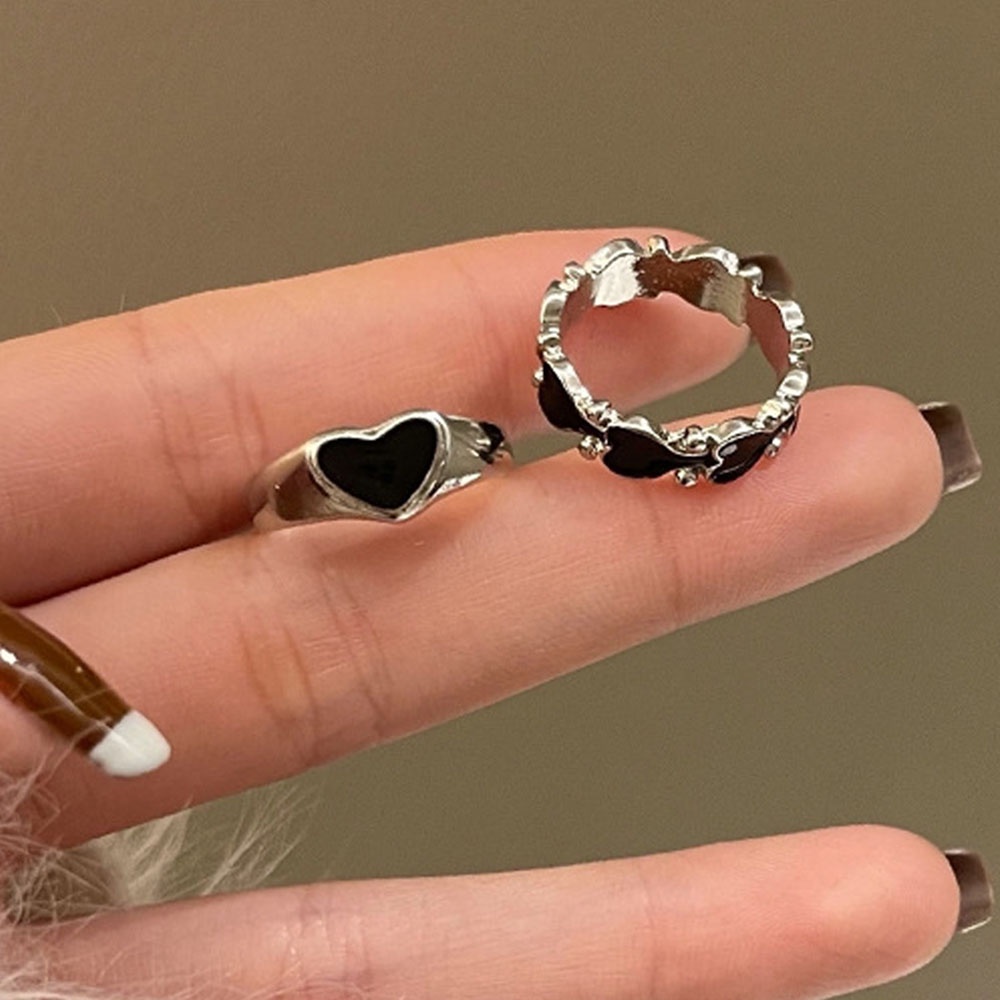 Bộ 2 Nhẫn Hình Trái Tim Màu Đen Phong Cách Gothic Cổ Điển Thời Trang Cho Nữ