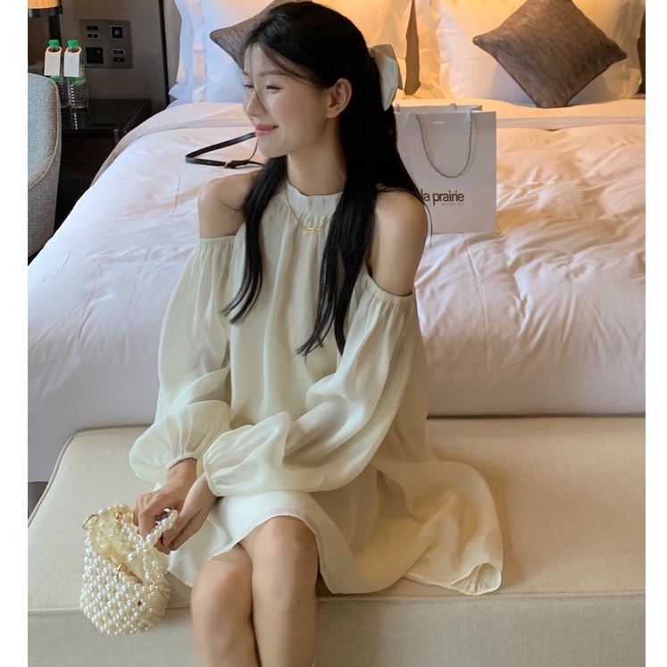 Váy đầm công chúa cổ yếm hở vai màu kem đen dáng xòe phong cách Ulzzang MS5543