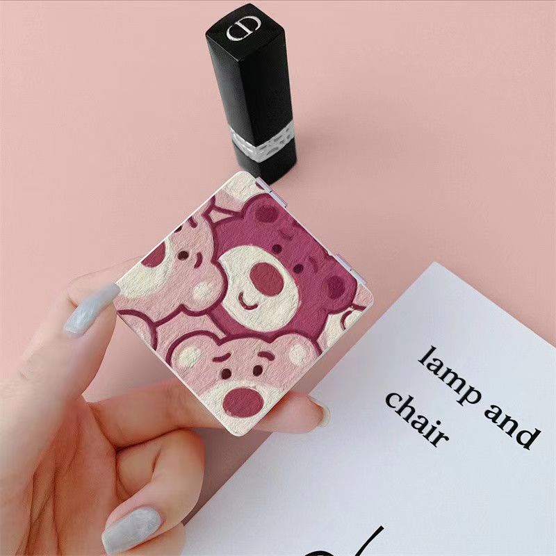 Gương Gấp Hình Gấu Dâu Tây Dễ Thương