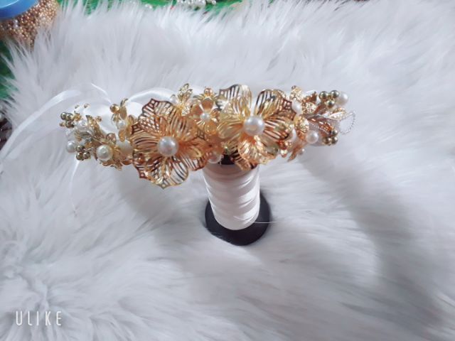 Mấn mỹ nhân. Mấn kết hợp áo dài