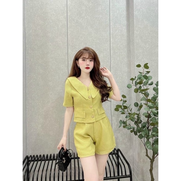 Sét bộ thời trang nữ mặc đi chơi chất kaki bố y mẫu áo cổ vạc bèo nhọn mix quần đùi