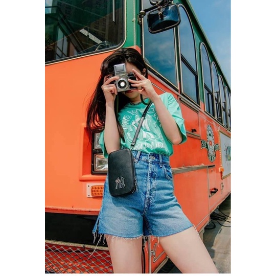 Túi chính hãng MLB Mini Neck Pouch New York Yankees