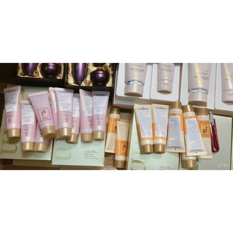 Set phấn phủ whoo đông y tặng kèm 3 món.