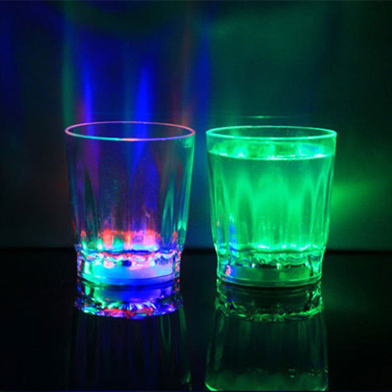 Cốc Thủy Tinh Có Đèn Led Phát Sáng Độc Đáo  Zviễn