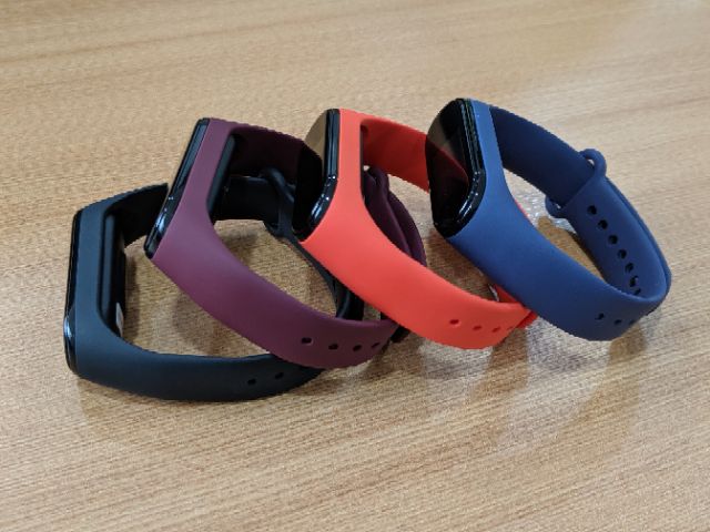 (Tiếng Việt)Vòng đeo tay sức khỏe Mi band 4 / 5 / 6 chính hãng Full tiếng Việt (miband