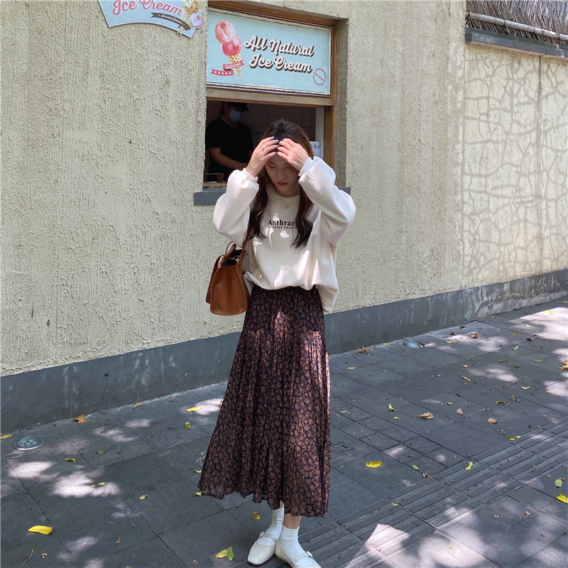 Bộ Áo Thun Dáng Rộng In Chữ + Chân Váy Voan Hoa 37868 | BigBuy360 - bigbuy360.vn