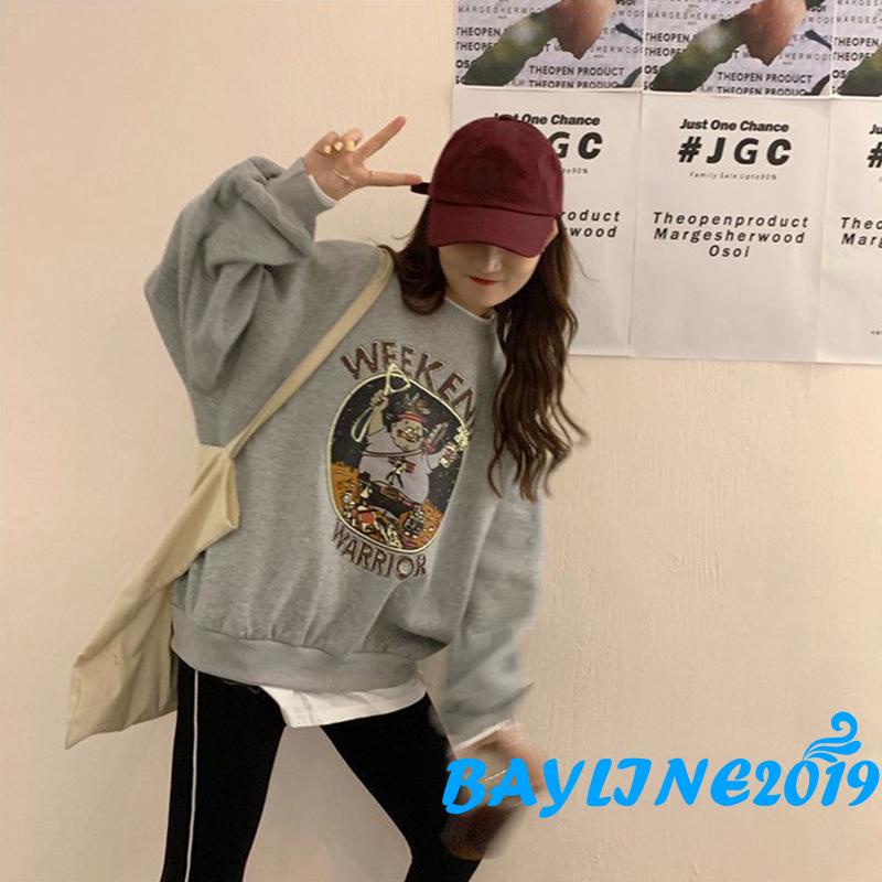 Áo nỉ nữ dài tay cổ tròn in chữ thời trang