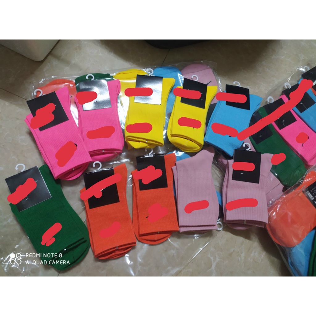 Tất cổ cao nam nữ phong cách thể thao siêu đẹp