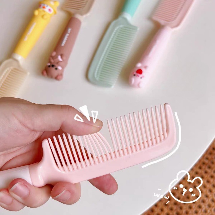 Lược nhựa dễ thương
