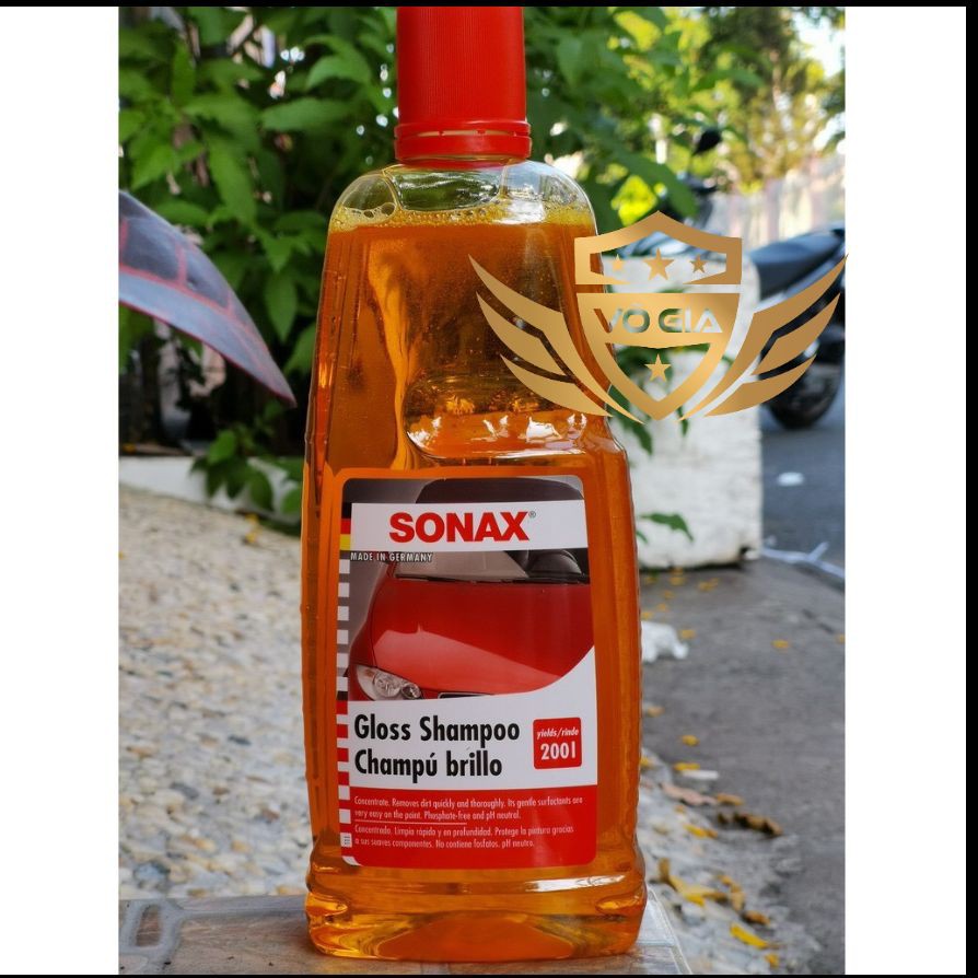 Nước rửa xe Sonax, dung dịch xà phòng rửa xe cao cấp Sonax Gloss Shampoo 1L