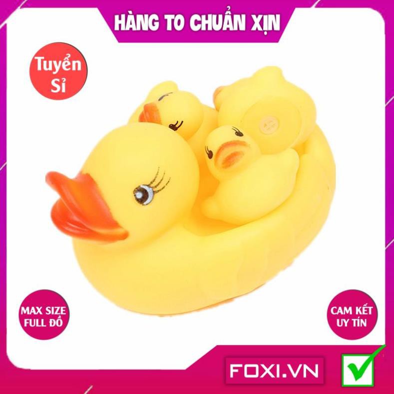 Đồ Chơi Vịt Cao Su Bơi Nước Foxi-Chú Vịt Màu Vàng Phát Ra Âm Thanh Vui Nhộn Trong Bồn Tắm Cho Bé