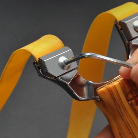 Ná Cao Su Hợp Kim Ốp Nhựa Vân Gỗ Chạc 7.7 Tặng Kèm Dây Thun Ná