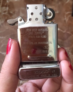 Zippo USA bạc xước