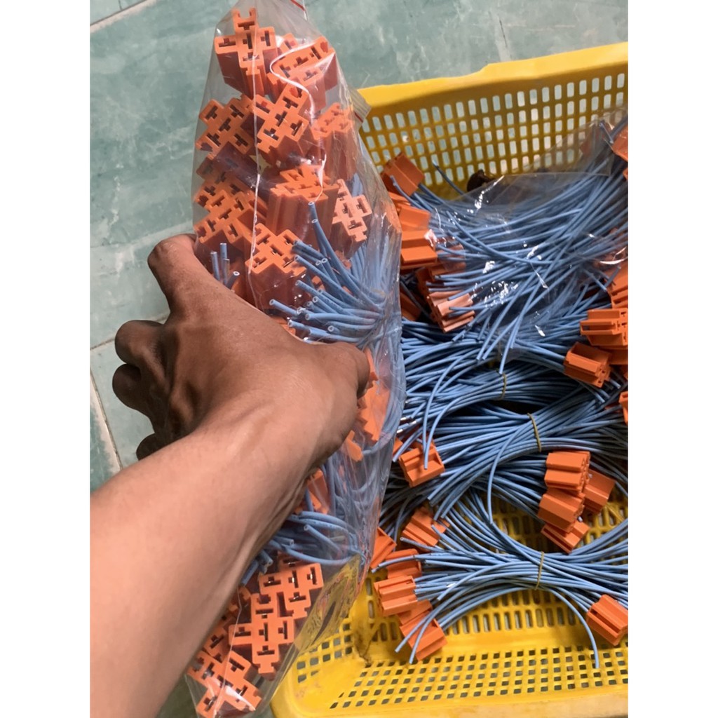 Đế , đuôi role 5 chân lớn 10 cái