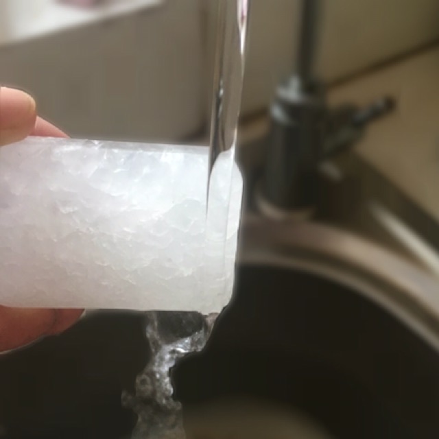 Lăn khử mùi đá muối khoáng Ekoko tự nhiên không màu không mùi không ố áo