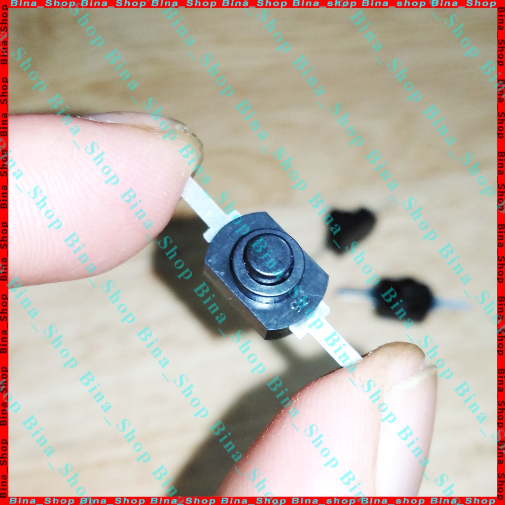Công tắc ON/OFF 12x8mm chế đèn pin trắng/đen tự chọn