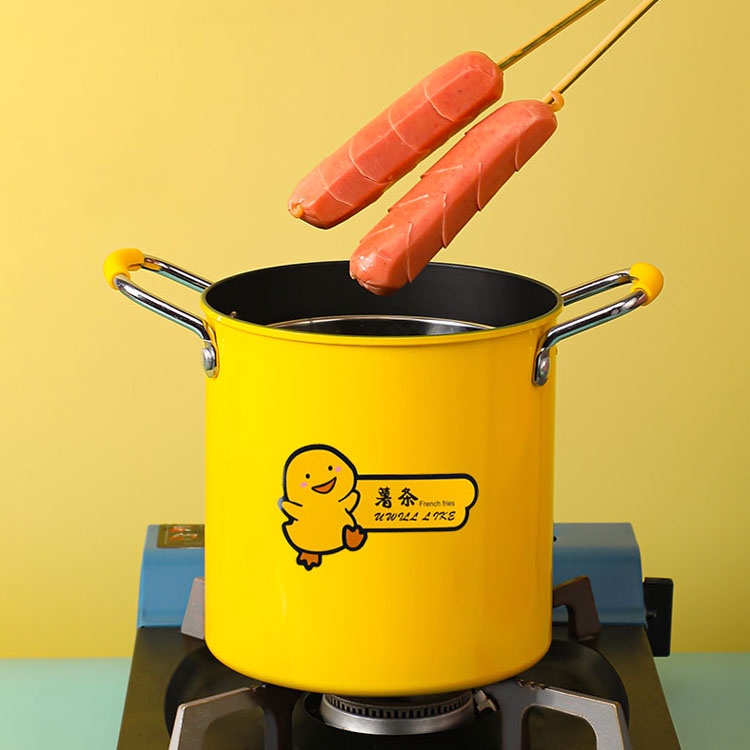 Nồi chiên ngập dầu.