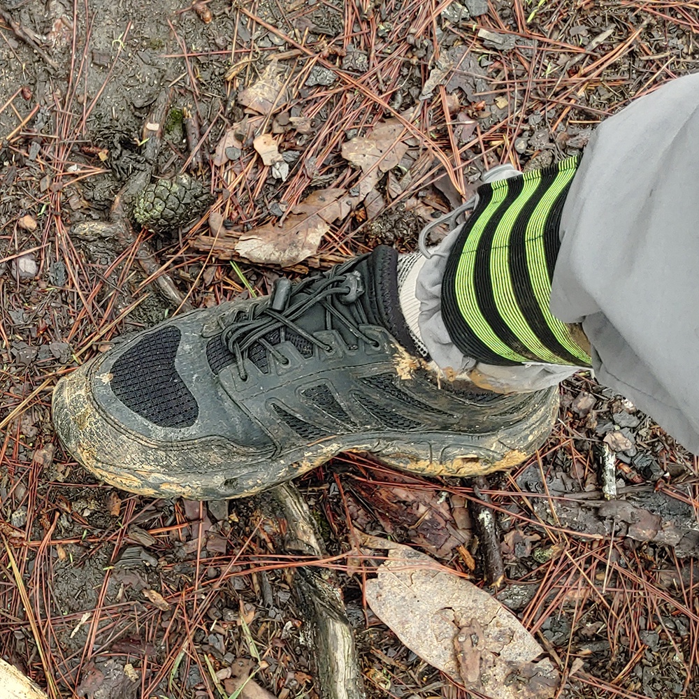 Băng thun bó ống quần chống vắt cho trekking, leo núi