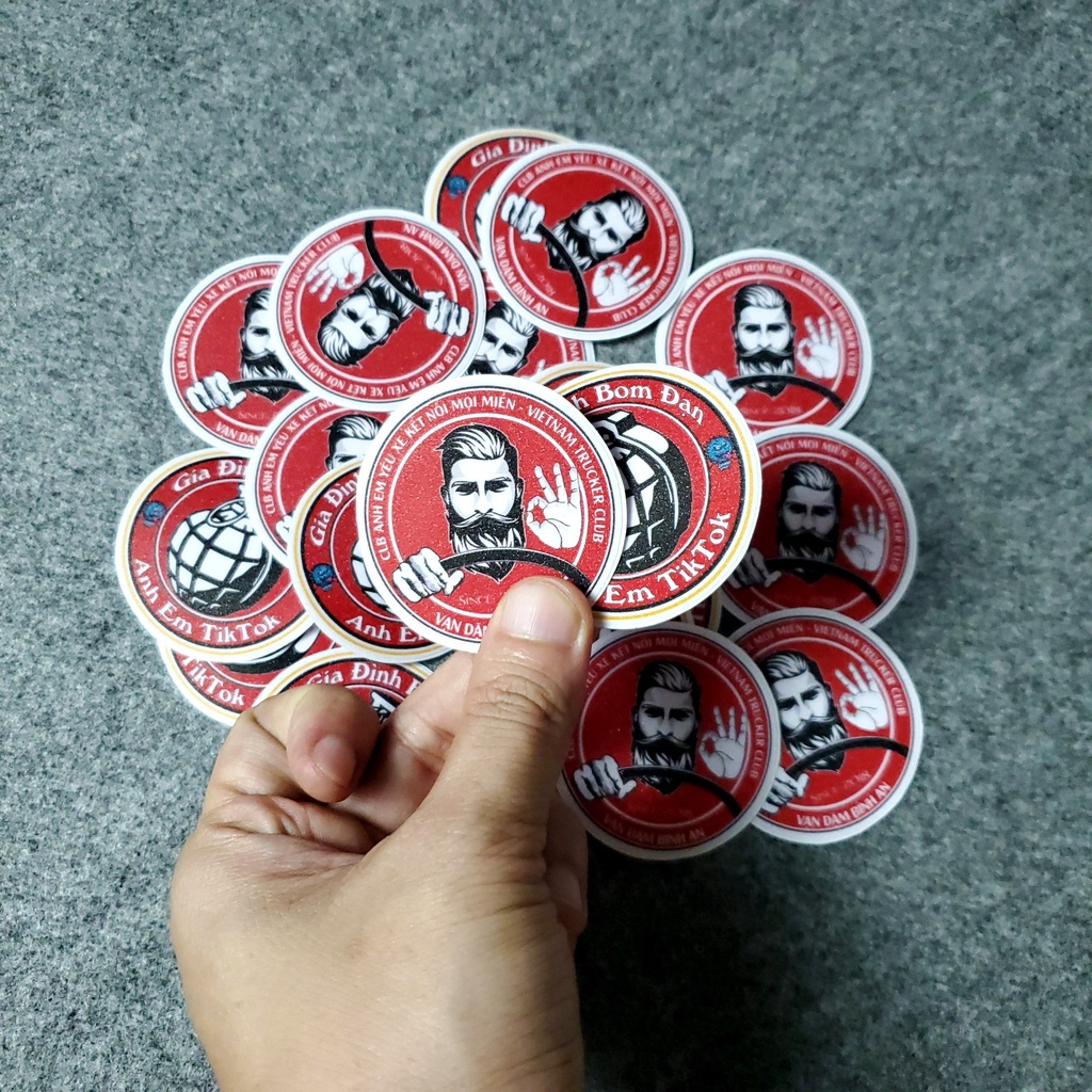 15 tem nhỏ hình CLB - Ông già - Bom Đạn kích thước 5,5cm