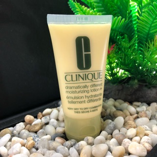 KEM DƯỠNG ẨM CLINIQUE DRAMATICALLY DIFFERENT MOISTURIZING LOTION