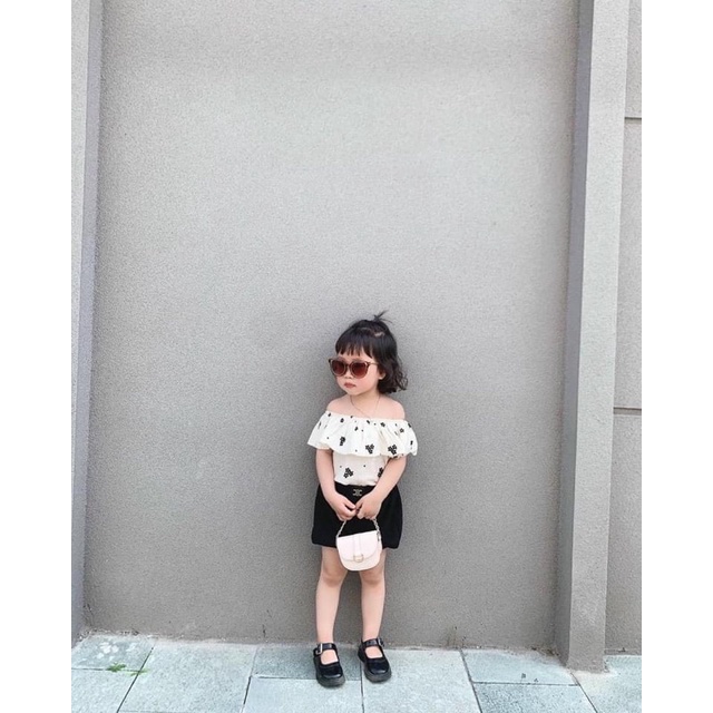 Xả Set áo trệt vai quần bồng cho bé gái